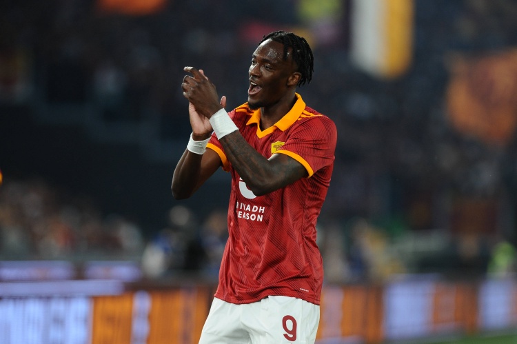 必一运动-邮报：维拉可能在未来几天签下亚伯拉罕，另外球队还想买中场