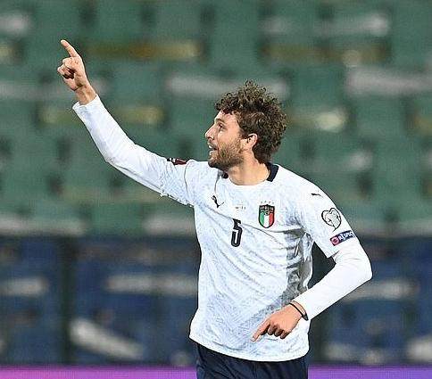 1617093991006069421.jpg 41051310-0-image-a-33_1616964570810.jpg