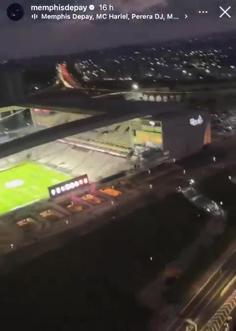 必一体育官方网站-拉风！德佩乘坐直升机抵达球场，现场观看科林蒂安巴甲比赛